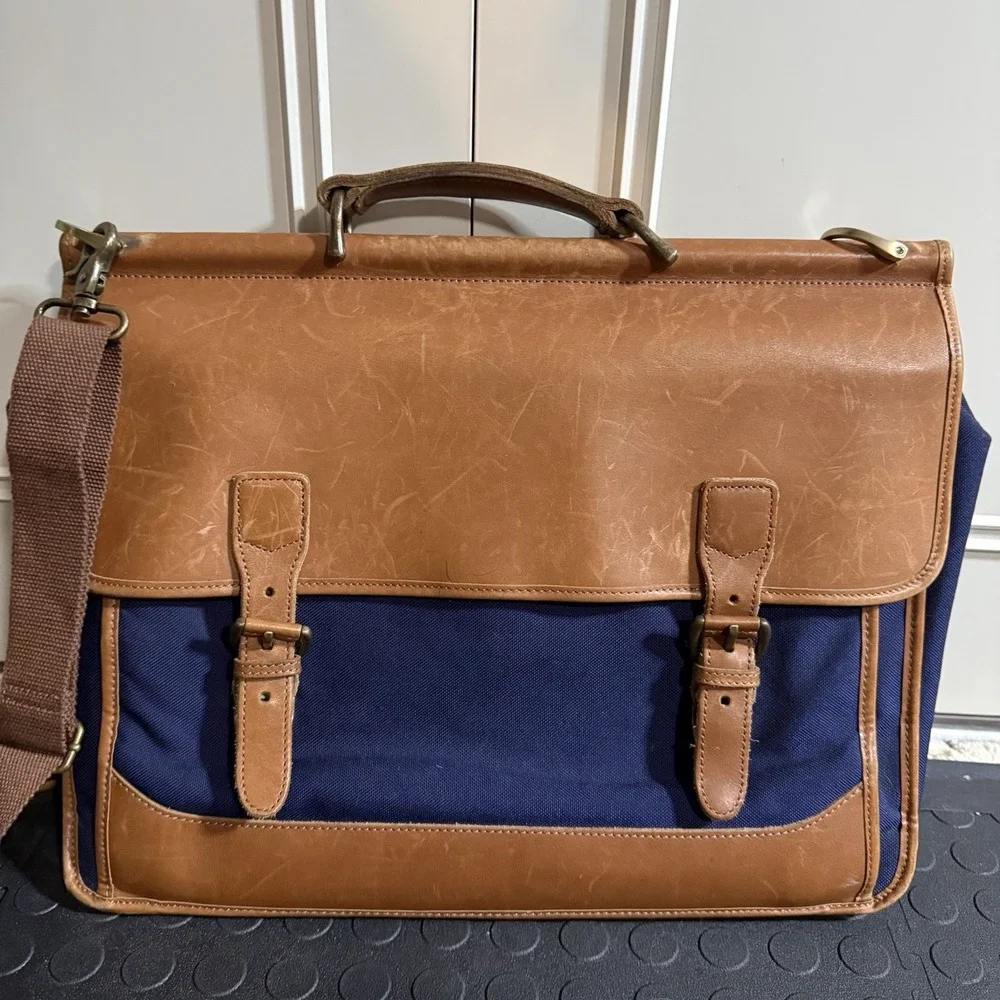 Vintage L.L. Bean Messenger Bag Navy Blue Canvas & Leather Briefcase Crossbody